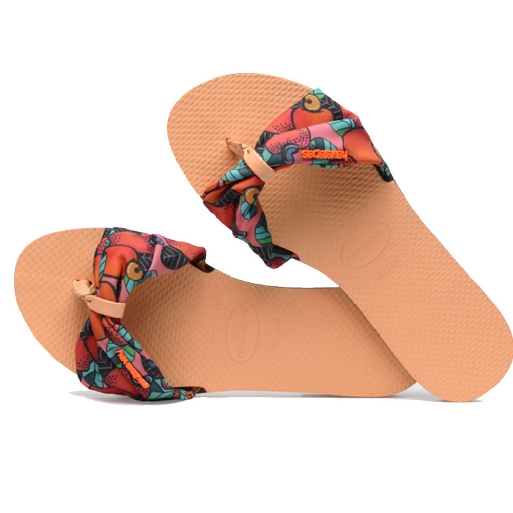 Havaianas You St. Tropez Sandals - worn once Sz 7 (37-38)